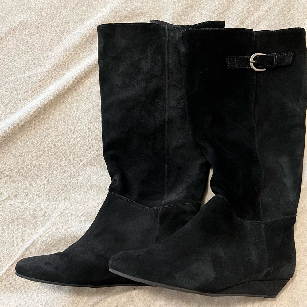 Steve Madden Insight Black Suede Boots